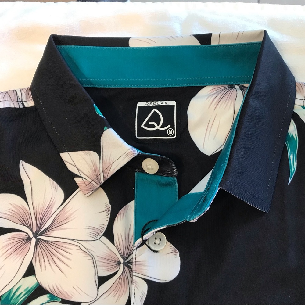 Brand New Deolax Hawaiian style polo with tags